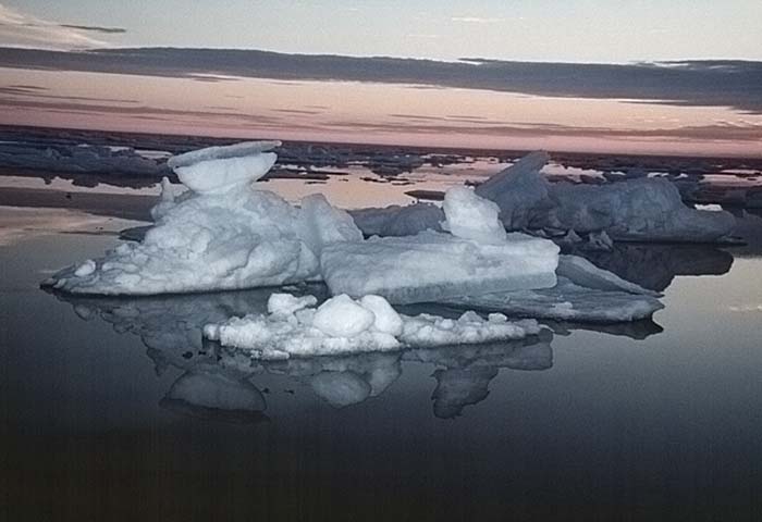 Arctic scenics. Nunavut to Norway.