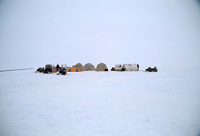 Arctic scenics. Nunavut to Norway.