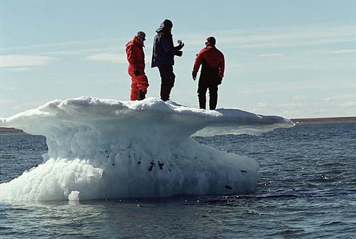 Arctic scenics. Nunavut to Norway.