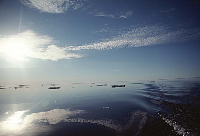 Arctic scenics. Nunavut to Norway.