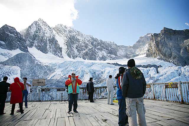 China: life and scenics.