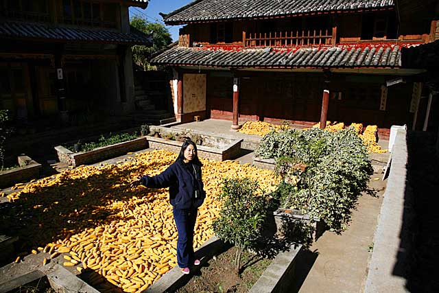 China: life and scenics.